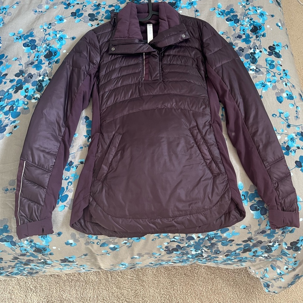 Lululemon down for a run pullover (black Cherry)